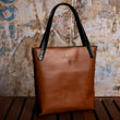 Încărcați imaginea în vizualizatorul Galerie, Geanta #Carla | casual x tote - ELAN Handcrafted Leather Goods