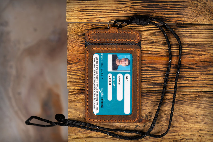 #elanB | husa pentru badge/ID